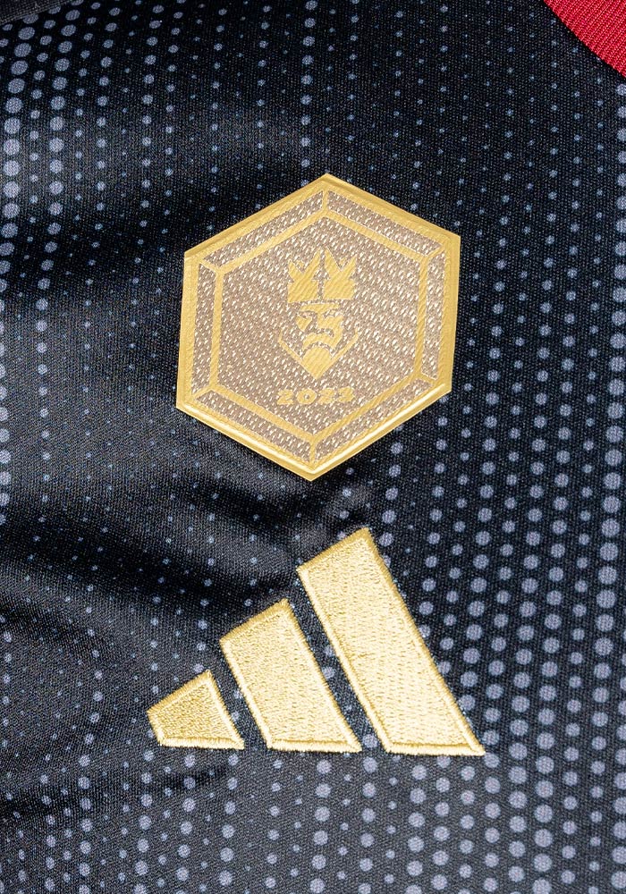 Camiseta de juego oficial Ultimate Móstoles - Kings Limited Gold Edition - Image 10